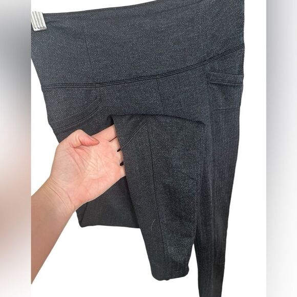 Athleta Herringbone High Waist Leggings Dark Blue
Color Size Small - Picture 5 of 8